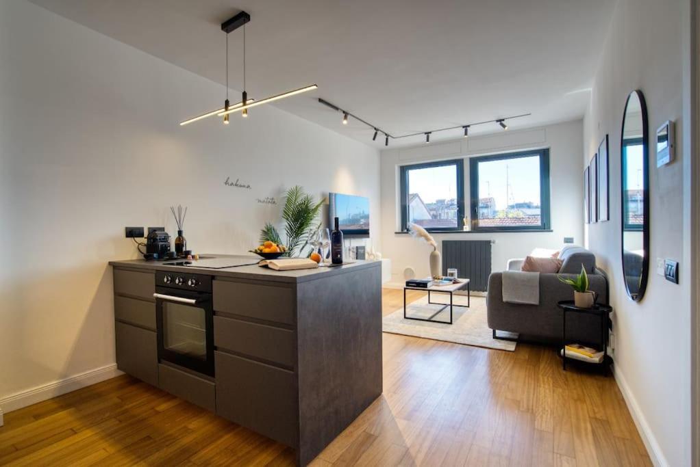 Italianflat - Canal Couture, Navigli Luxury Retreat Milán