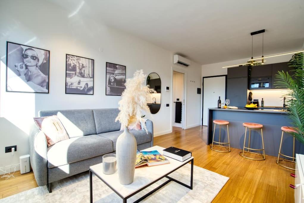Italianflat - Canal Couture, Navigli Luxury Retreat * Milán